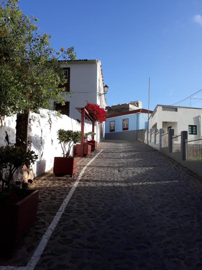 Apartamentos Lino Agulo Exterior photo